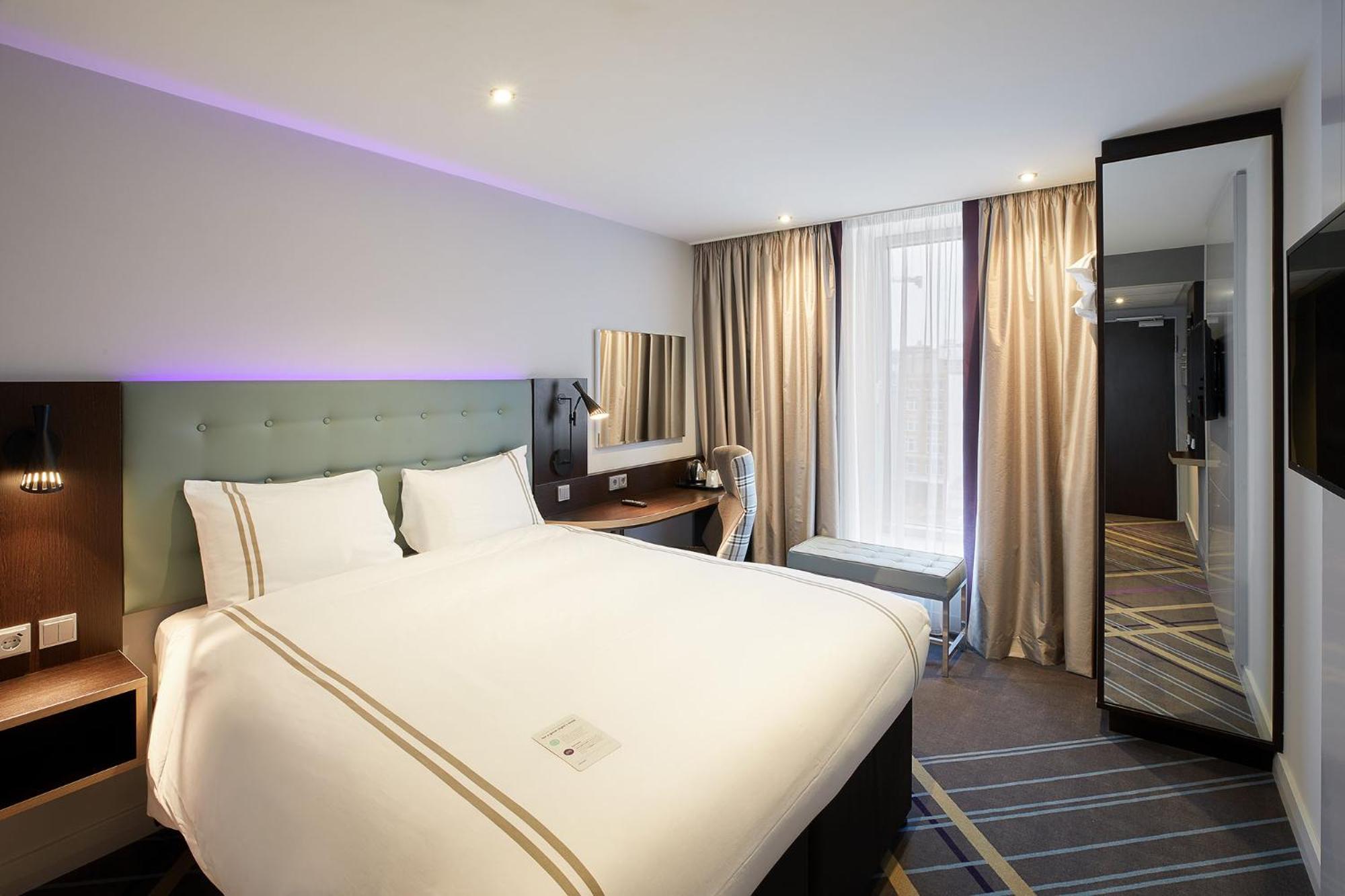 Premier Inn Hamburg City Zentrum Bagian luar foto